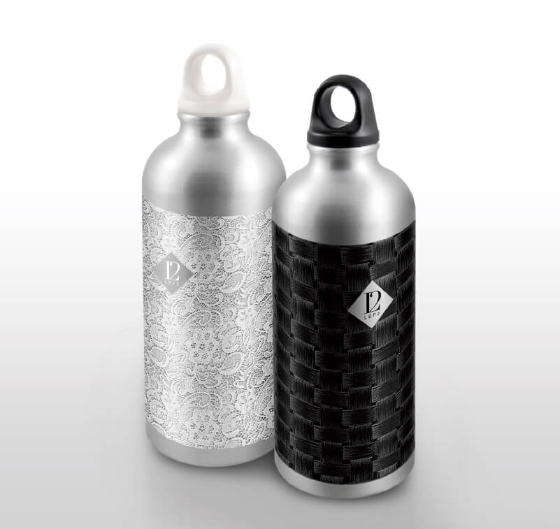Metal drinking bottles with textured UV print